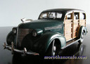 CHEVY 1939 Chevy Woody Wagon (scale 1:18)
